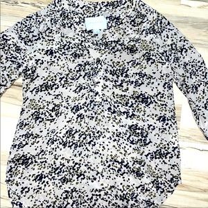 Amour Vert silk dotted v-neck tunic blouse